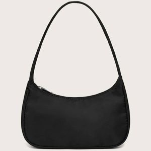 Black shoulder bag
